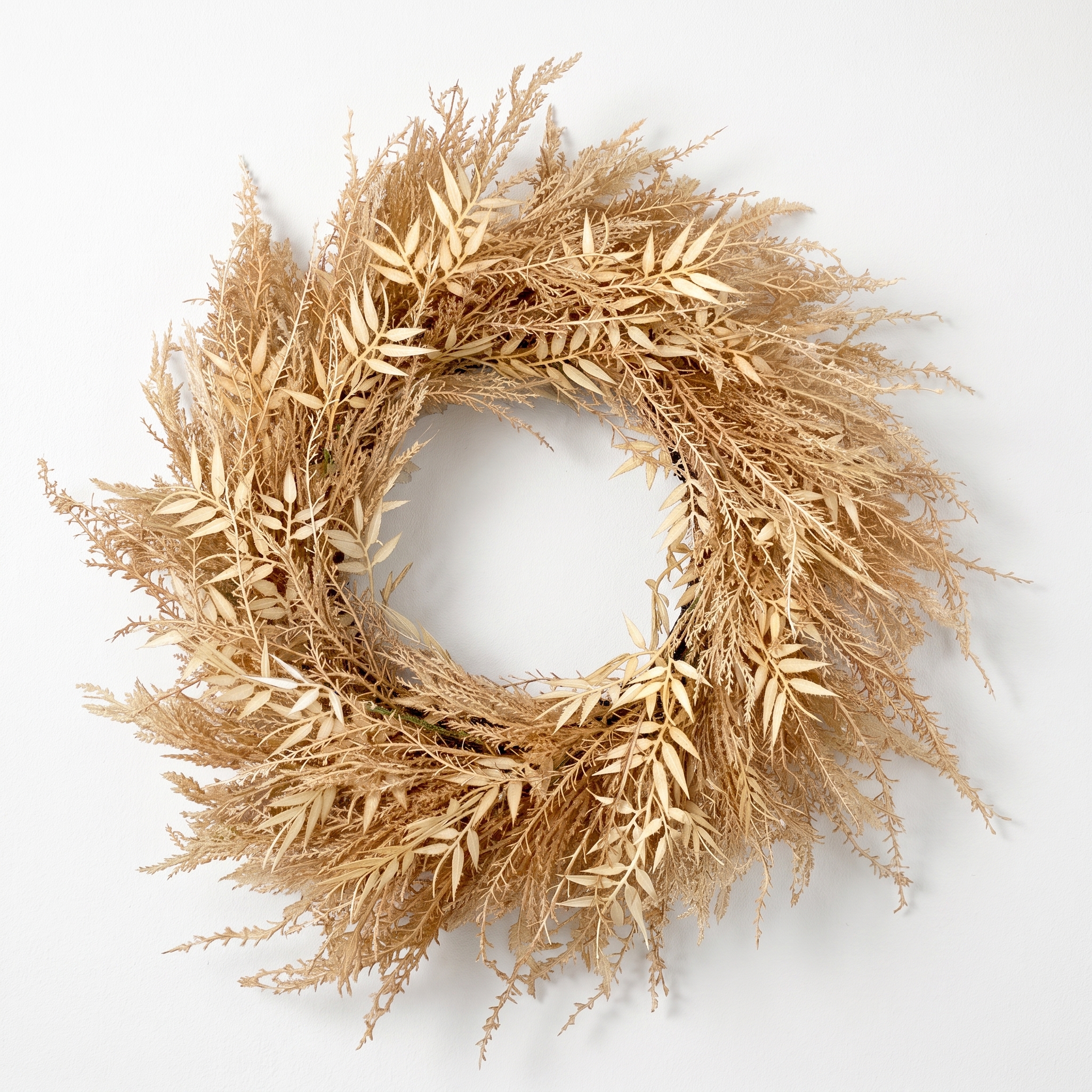 beige mixed harvest pampas wreath with soft feathery foliage and layered neutral stems