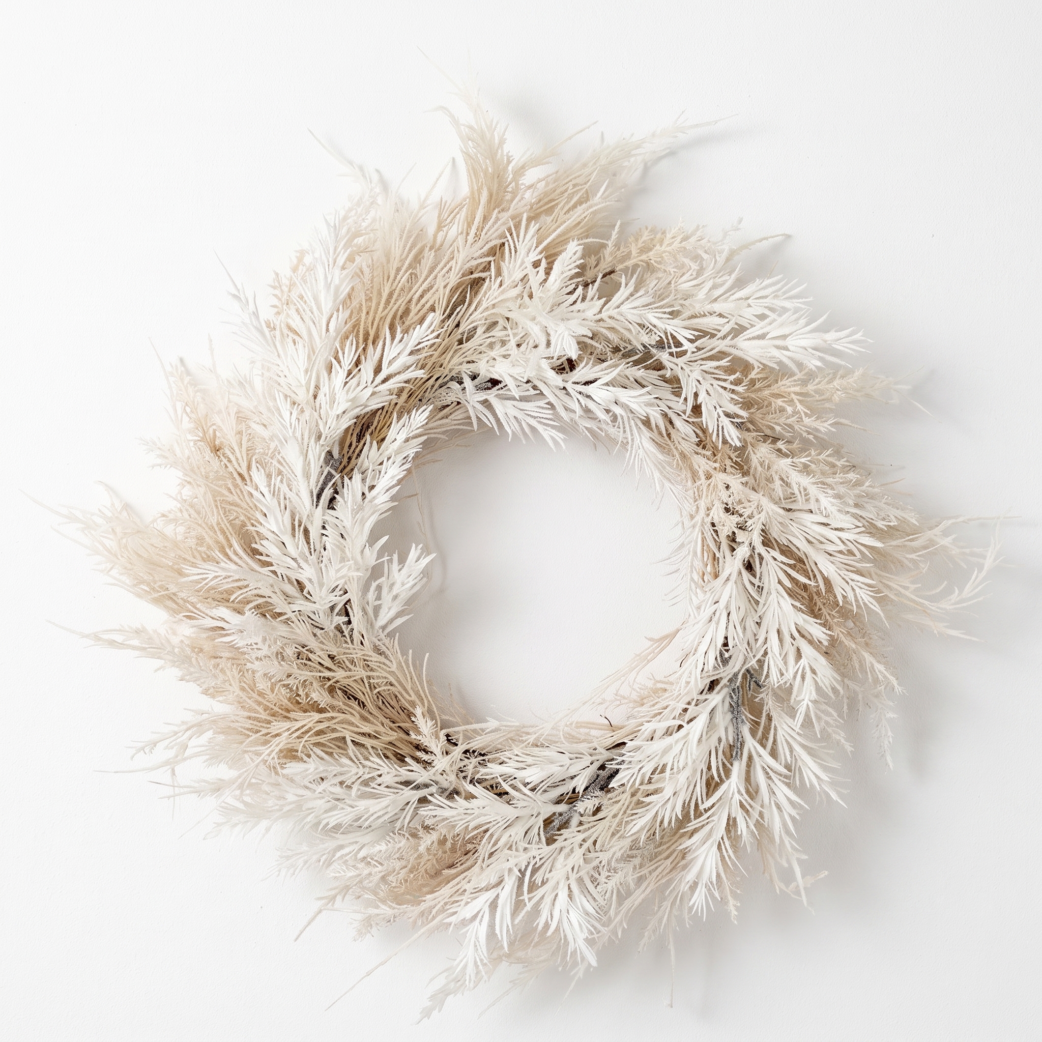 ivory white mixed harvest pampas wreath with soft beige underlayers and feathery foliage